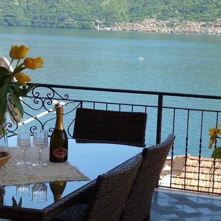 Sleeps 6 * 萨拉科玛希娜